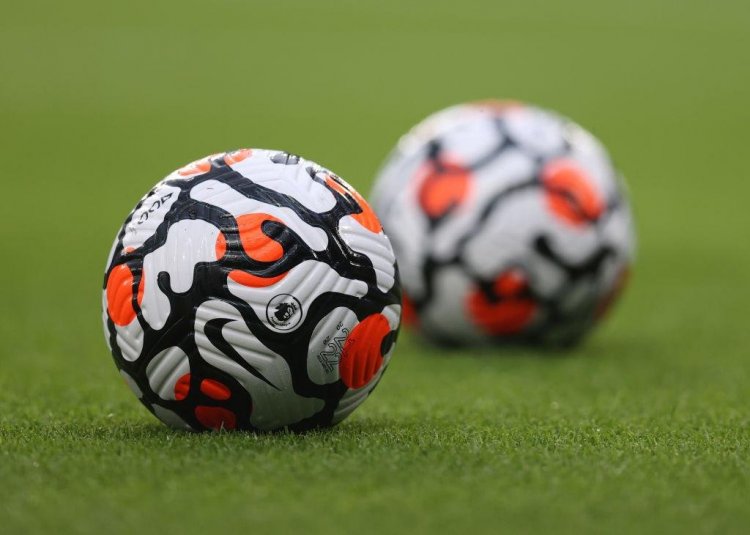 Celtic fail with bid for Burnley target, West Ham want Wolves midfielder