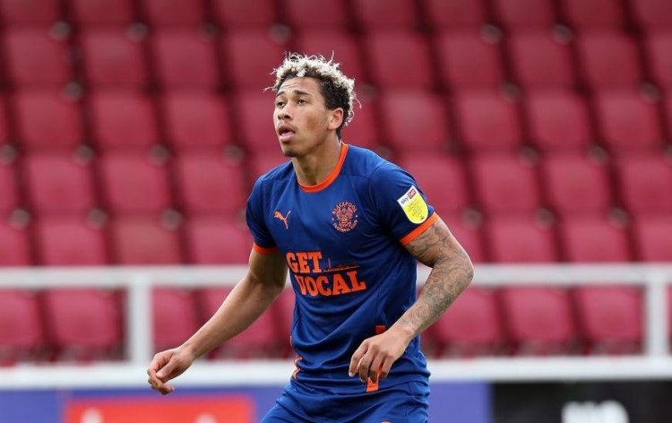 Nottingham Forest and Sheffield United deals in doubt as reported SAFC target earns praise