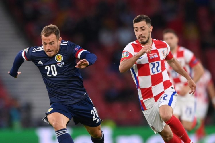 Virals: Celtic page issues latest on £2.5m Juranovic hunt; Couto and Buta off the cards