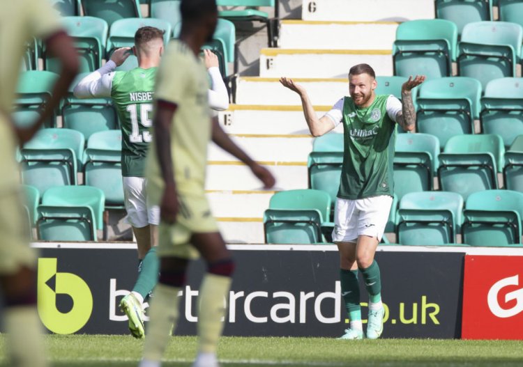 Martin Boyle hopeful of Hibs teammates following his contract lead - Not The Old Firm