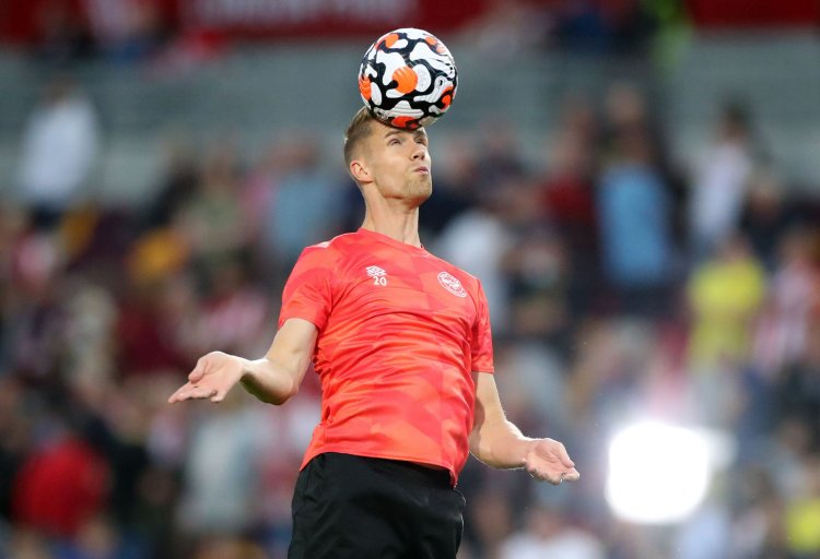 Brentford hope Ajer can follow in Van Dijk's footsteps from Celtic to Premier League stardom