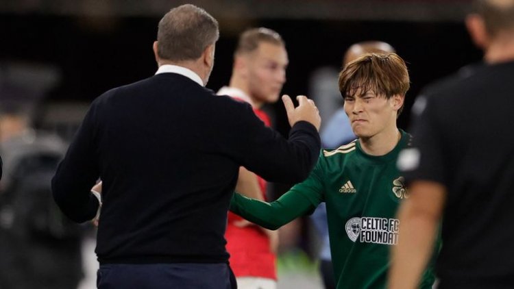 AZ Alkmaar 2-1 Celtic (Agg: 2-3): Hoops make Europa League group stage