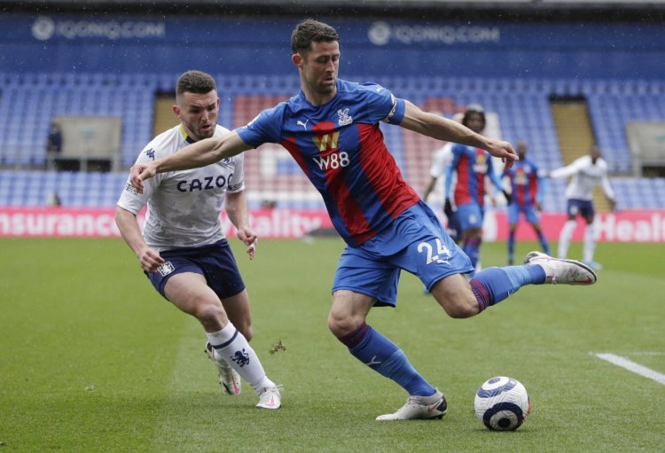 Pundit says Celtic should have signed free agent Gary Cahill