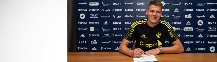 Leeds United complete Leo Hjelde swoop