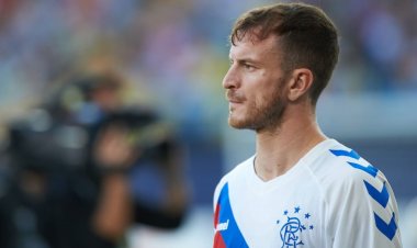 Halliday has criticism for new Celtic signing Juranovic after Rangers debut