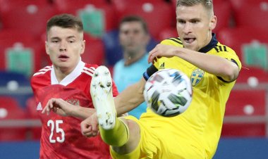 Celtic defender Carl Starfelt wins Sweden cap after 7-game absence