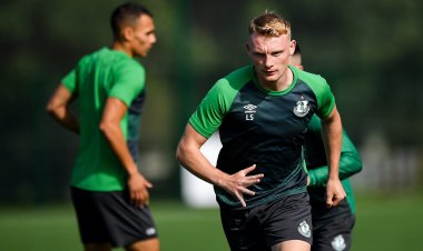 Liam Scales discusses brief dialogue with Celtic boss Ange Postecoglou