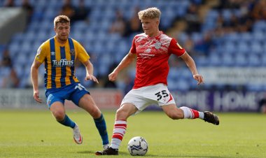 Celtic loanee Scott Robertson has taken 1 league game to win Crewe fans over