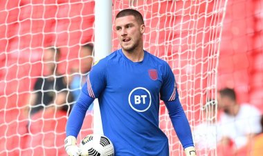 West Brom making little progress over Johnstone contract talks with Saints keen