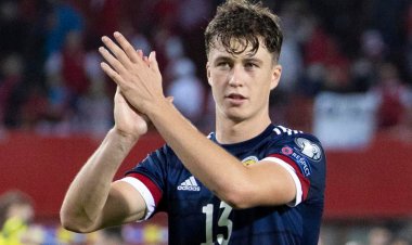 Jack Hendry pockets Messi, Neymar & Mbappe in Champions League