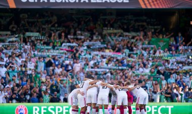 Chris Sutton delivers instant verdict on Celtic defeat vs Betis