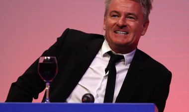 Charlie Nicholas slams Celtic legend Stan Petrov as he questions his punditry