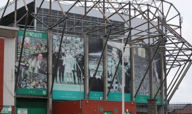 “I thought he was injured!” - Former Celtic star takes cheap shot at Hoops players performance