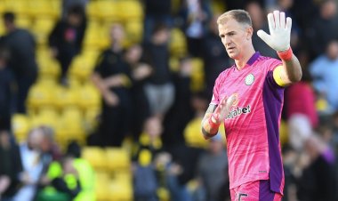 Hart apologises to Celtic fans after Livingston defeat