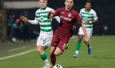 ‘Bang on’ ‘a real gem’ Mini Lennon draws huge praise from manager out on loan