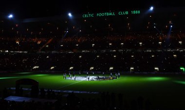 Celtic fans react as disco lights return for Raith Rovers cup clash