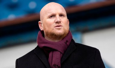 John Hartson fears Celtic need a miracle to take title back from Rangers