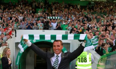 Report claims Barca considering former Celtic manager Brendan Rodgers