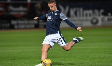 Leigh Griffiths apologises after kicking flare into St Johnstone end at Dens Park