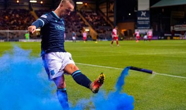 Leigh Griffiths apologises after kicking burning flare into crowd of away fans
