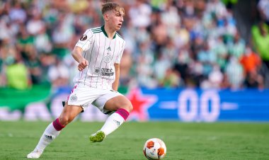 Celtic manager Postecoglou tips Adam Montgomery for big future