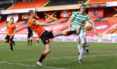 Dundee United man blasts Willie Collum ahead of Celtic Park visit; talks up Postecoglou outfit