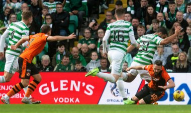 Celtic 'got away with one' as legend gives telling 'ooft' Cameron Carter Vickers tackle verdict