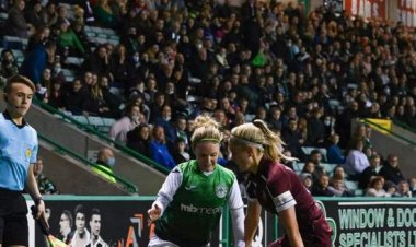 Hibs create new domestic crowd record