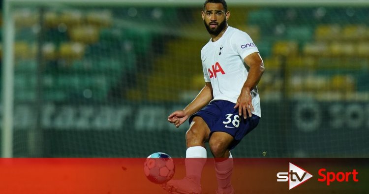 Celtic make late signing of Cameron Carter-Vickers from Spurs