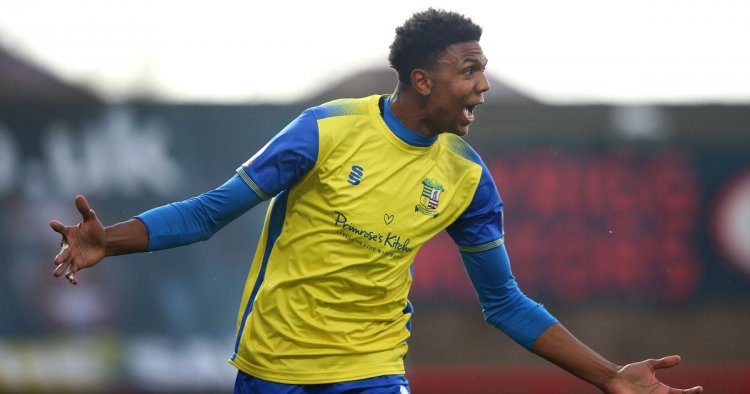 Celtic muscle in on Kyle Hudlin as Max Watters yet to kick ball for MK Dons
