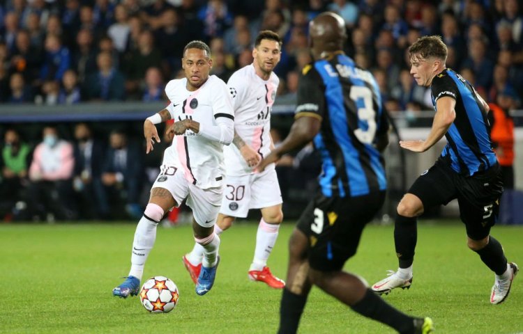 Celtic fans react as Hendry shines for new side Brugge against PSG
