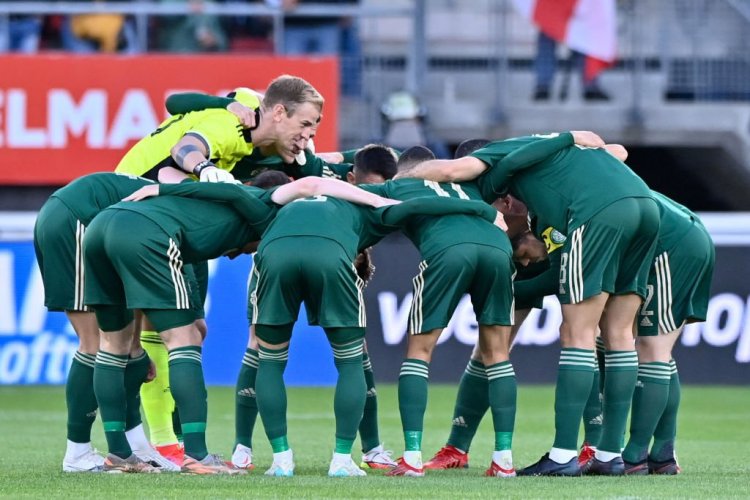 Celtic fans react on Twitter to Joe Hart display vs Livingston