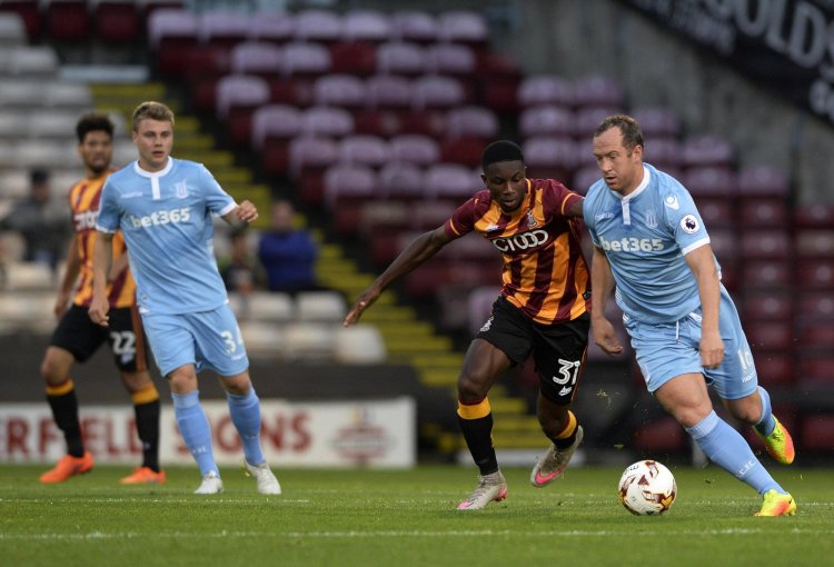 Bullen’s glowing review of Wednesday trialist – and the ‘lovely little footballer’ coming through Hillsborough ranks