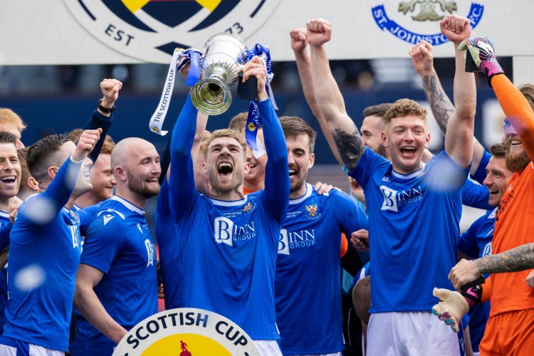 Super St Johnstone will have Celtic, Rangers and Hibs quaking in the cup - Gordon Smith