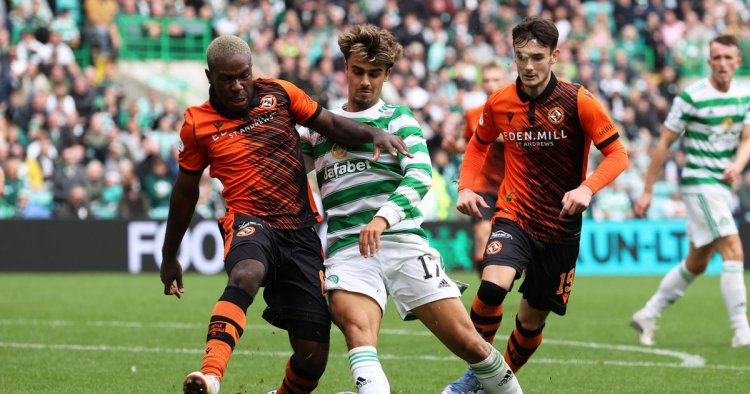 Celtic 1 Dundee United 1: Albian Ajeti in horror miss after Harkes equaliser