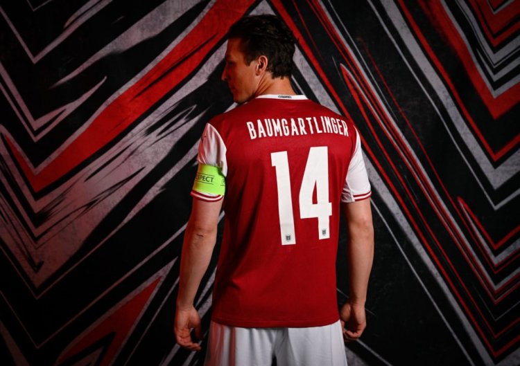 Bayer Leverkusen have their own injury issues ahead of Celtic clash