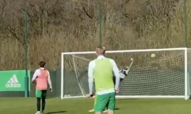 Video: Tom Rogic scores screamer at Lennoxtown | The Celtic Star