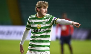 Celtic youngster Ewan Henderson adds "different dimension", says loan boss Crawford - 67 Hail Hail