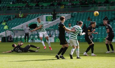 There's now a big chorus of calls for Celtic to sign up Mohamed Elyounoussi - 67 Hail Hail