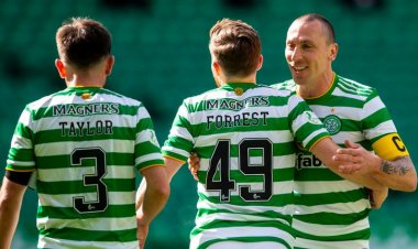Celtic 6-0 Livingston: Hoops warm up for Rangers clash with thumping victory