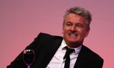 Celtic given Howe 'ransom' warning as Nicholas takes swipe at Desmond