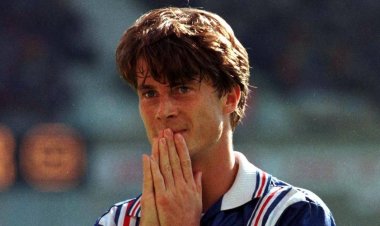 Brian Laudrup fears Rangers 'drop off' against Celtic with title in the bag