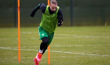 Hibs 'in pole position' for Leigh Griffiths as Aberdeen make decision on Celtic striker