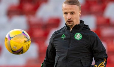 Michael Weir: If Celtic are silly enough to let Leigh Griffiths go then Hibs have to make it happen