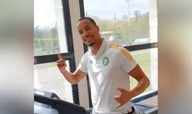 Christopher Jullien steps up Celtic recovery as he issues smiling injury news