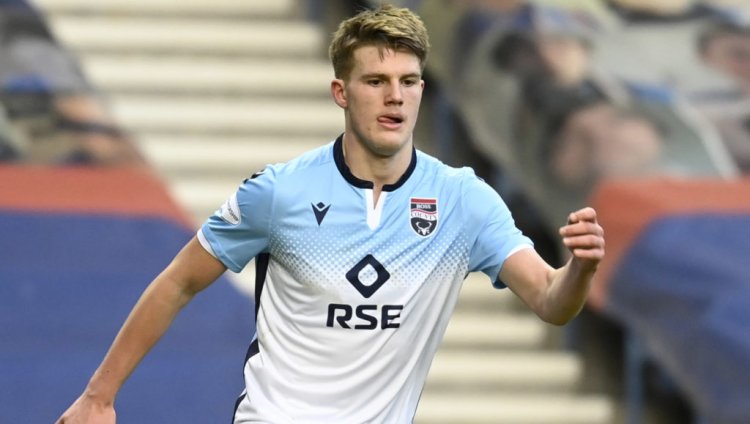 "I want to contribute" says ambitious Celtic talent Leo Hjelde - 67 Hail Hail