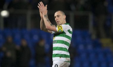 Photo: North Curve Celtic reveal Scott Brown charity tee | The Celtic