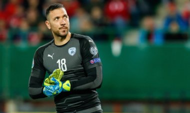 Celtic tipped to make move for in form goalkeeper - 67 Hail Hail