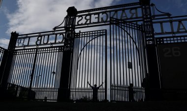 High ranking Rangers official accused of wholly inappropriate behaviour to Scott Brown after Glasgow Derby