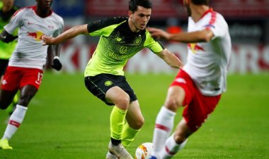 Celtic: Fans react as Lewis Morgan scores